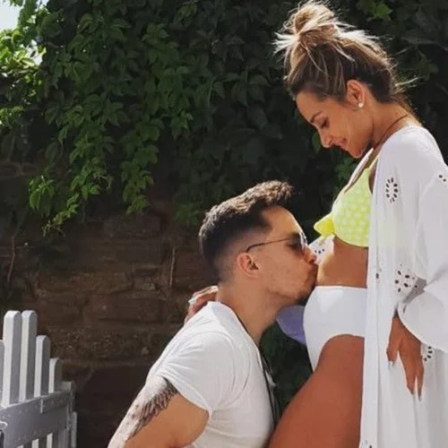 Λευτέρης Πετρούνιας και Βασιλική Μιλλούση | Αυτό είναι το φύλο του μωρού που περιμένουν!