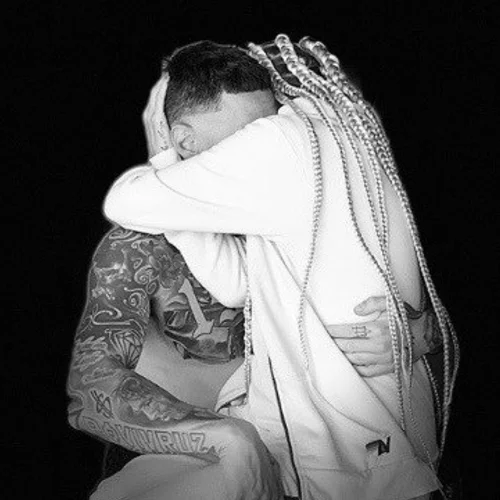 Πάρις Κασιδόκωστας | Δημοσίευσε τρυφερές φωτογραφίες με την Τάμτα στο Instagram