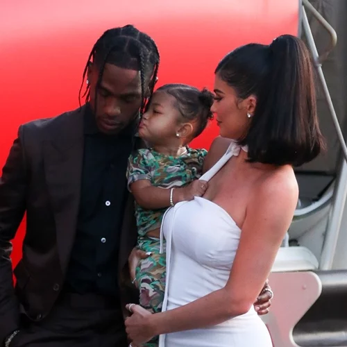 Ο Travis Scott ανακοίνωσε το Astroworld Festival του 2021