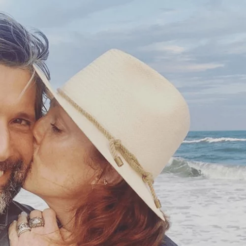 H Julianne Moore κλείνει 16 χρόνια γάμου και κάνει την πιο γλυκιά ανάρτηση