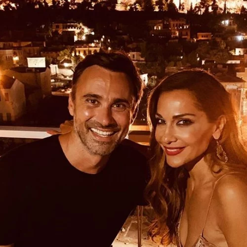 O Γιώργος Καπουτζίδης έγινε 47 ετών! Η έξοδος για τα γενέθλιά του και οι ευχές των διάσημων φίλων του