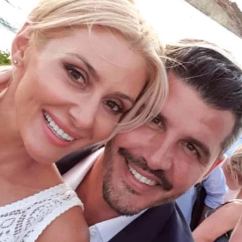 Μαρία Φραγκάκη - Νίκος Μάρκογλου | Παντρεύτηκαν μετά από 11 χρόνια σχέσης- Το εντυπωσιακό νυφικό και οι πρώτες φωτογραφίες