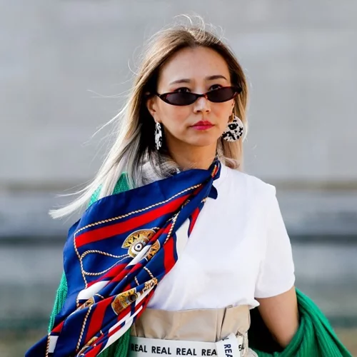 Πώς να φορέσω ένα φουλάρι; | Αναβάθμισε το στιλ σου με απλές ιδέες