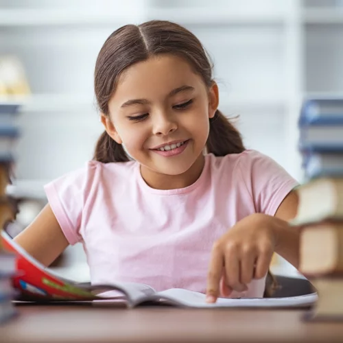 Ελληνική Αγωγή | Τμήματα μαθημάτων αρχαίων ελληνικών για όλες τις ηλικίες