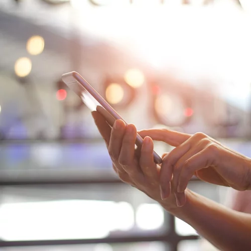 Πώς να καλέσεις βοήθεια μέσω του iPhone σου όταν κινδυνεύεις