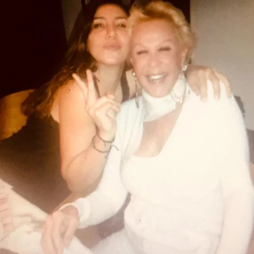 Μαρία Ελένη Λυκουρέζου | Οι συγκινητικές δημοσιεύσεις της για τα δύο χρόνια χωρίς την Ζωή Λάσκαρη