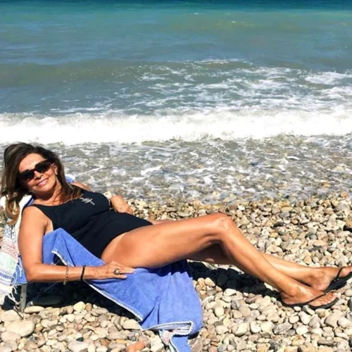 Μιμή Ντενίση | Θα γίνει κουμπάρα στο νέο γάμο της showbiz