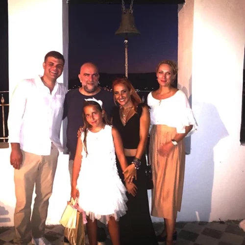 Φωτεινή Ψυχίδου - Μπάμπης Στόκας | Η βάφτιση της 9χρονης κόρη τους! (pics)