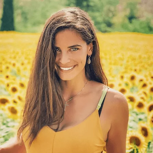 Είναι αυτό το πιο εντυπωσιακό φόρεμα που έχει φορέσει ποτέ η Χριστίνα Μπόμπα;