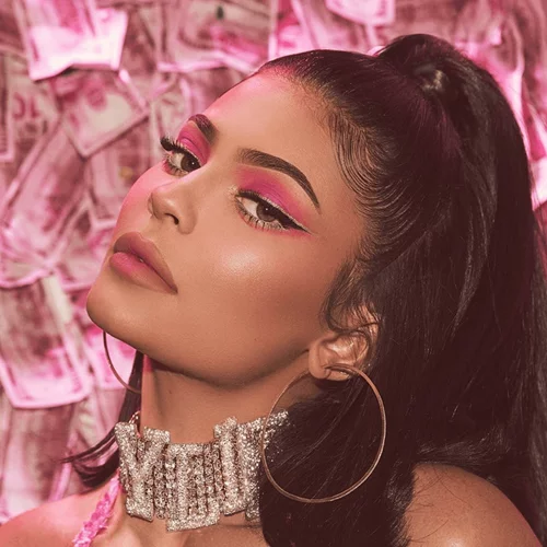 Kylie Jenner x Balmain | Μία μαγική συνεργασία της οποίας οι πρώτες εικόνες μόλις κυκλοφόρησαν