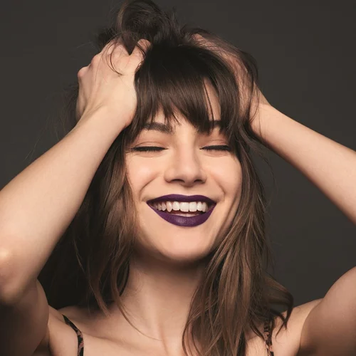 Θέλεις μακιγιάζ μεγάλης διάρκειας; Σου βρήκαμε τα κατάλληλα προϊόντα