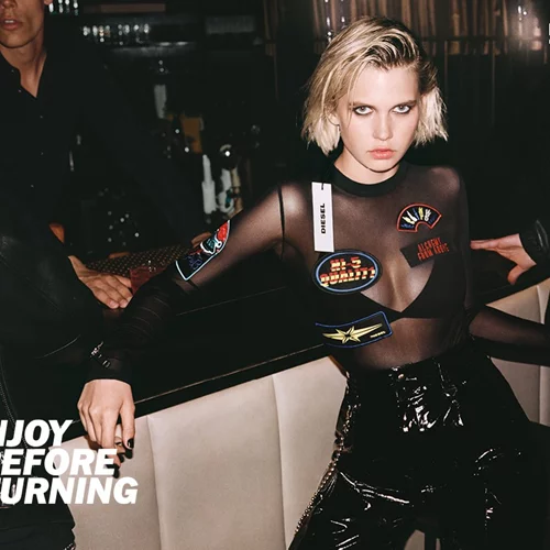 Η νέα καμπάνια της DIESEL σχολιάζει ένα ζήτημα που σίγουρα σε έχει απασχολήσει