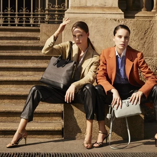 #BeAlwaysYourself | Η νέα καμπάνια της Carpisa περνά το πιο σημαντικό μήνυμα