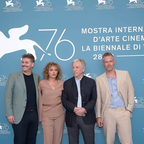 O Κώστας Γαβράς τιμήθηκε από το Φεστιβάλ Βενετίας για το σημαντικό έργο του