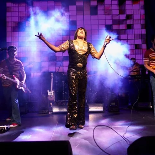 Βρεθήκαμε στο πιο Μπλε πάρτι της χρονιάς (και ήταν όλοι εκεί!)