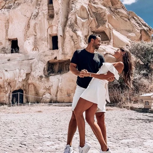 Χριστίνα Μπόμπα | Το σχόλιο του Σάκη Τανιμανίδη για τα...μπράτσα της!