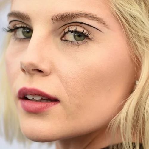 Ποια είναι τα καλύτερα eyeliners και πόσο κοστίζουν (Plus: οικονομικές επιλογές)