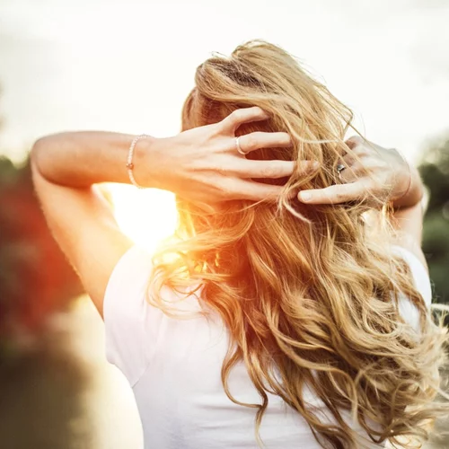 5 τρόποι να κάνεις τα μαλλιά σου να μακρύνουν πιο γρήγορα