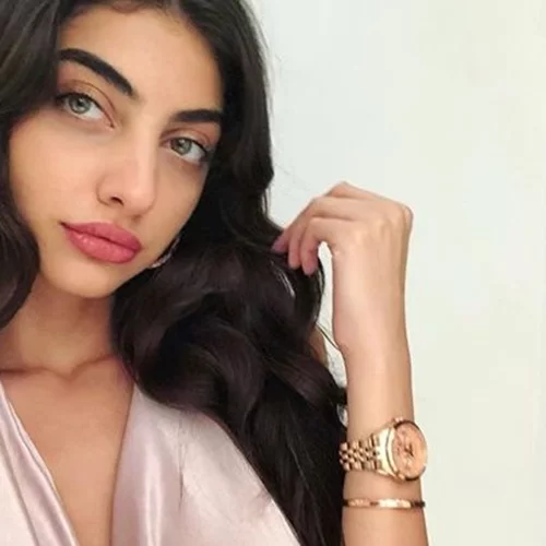 Ειρήνη Καζαριάν | Καταπέλτης εναντίον όσων έκριναν την απόφασή της να παίξει στο θέατρο!