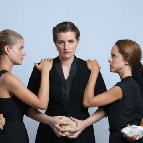 #agriesmelisses | Οι «Άγριες Μέλισσες» έκαναν πρεμιέρα & στο twitter τα έδωσαν όλα!