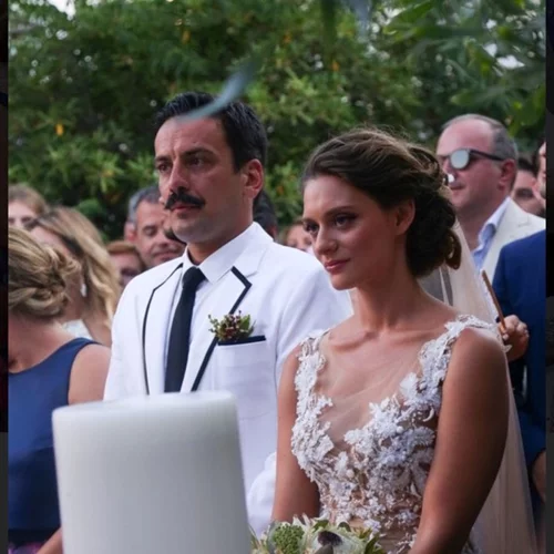 Μπαμπάς για δεύτερη φορά ο Τόνι Σφήνος | H πρώτη φωτογραφία από το μαιευτήριο