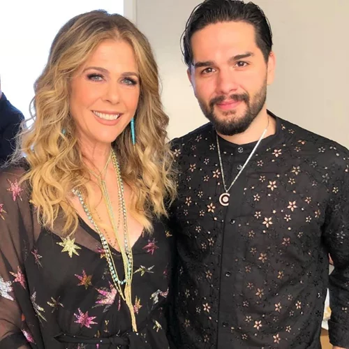 Rita Wilson και Χρήστος Μάστορας | Παρουσιάζουν το ντουέτο - έκπληξη που θα κυκλοφορήσει την Παρασκευή 13 Σεπτεμβρίου
