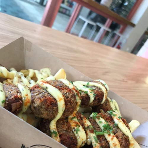 Πού θα φας κεφτεδάκια σαν της μαμάς;