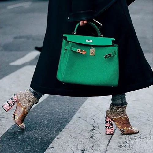 Οι πέντε τσάντες που πρέπει να έχει κάθε γυναίκα