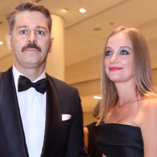 Λένα Δροσάκη | Δες τι φόρεσε για να βγει με τον σύντροφό της, Αλέξανδρο Μπουρδούμη