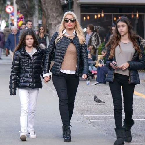 Ψηλά και στιλάτα κορίτσια | Δες τις κούκλες μεγάλες κόρες της Ελένης Μενεγάκη (νέες pics)