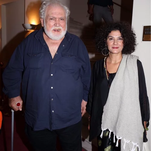 Κώστας Καζάκος – Τζένη Κόλλια | Αυτός είναι ο 21χρονος κούκλος γιος τους