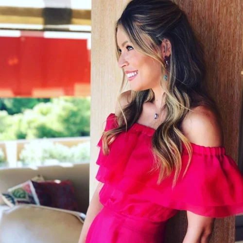 Μαριέττα Χρουσαλά | Μόλις δοκίμασε τα υπέροχα φορέματα της Σήλιας Κριθαριώτη (pics)