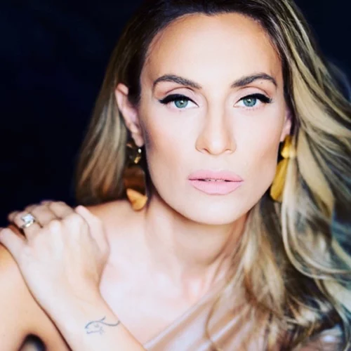 Στιλάτη από κούνια | Δες τι φόρεσε η κόρη της Ελεονώρας Μελέτη