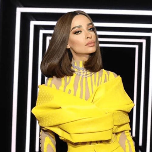 Ελένη Φουρέιρα | Πόνταρε στο κίτρινο χρώμα δημιουργώντας ένα statement look στο «The Final Four»