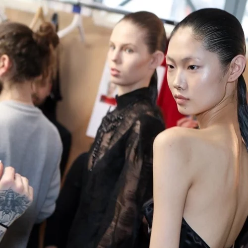 Trend alert | Πώς να φτιάξεις την αλογοουρά αλά Dominatrix