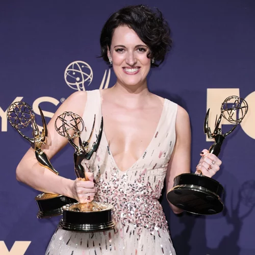 "Τα λάθη που δεν πρέπει να κάνετε μετά τα 30" και πώς το "Fleabag" "έσβησε" αυτό το cliché