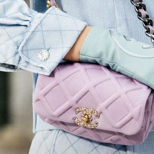 Τώρα μπορείς να αγοράσεις Chanel με 200€