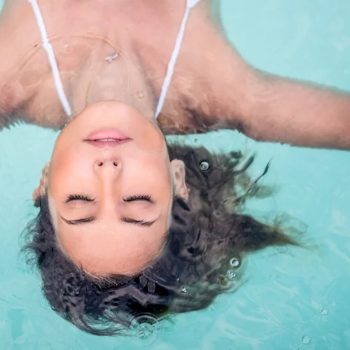 Πώς να ενυδατώσω το πρόσωπό μου για να δείχνει σούπερ φρέσκο και υγιές