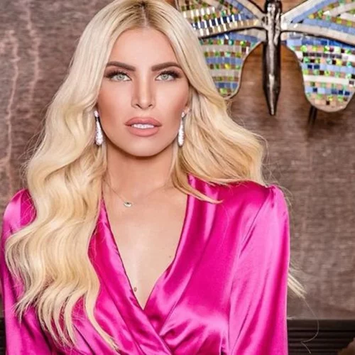 Κατερίνα Καινούργιου | Το τρυφερό σχόλιο στον αγαπημένο της με αφορμή τη γιορτή του