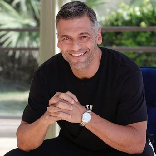 Στέλιος Κρητικός | Αυτός είναι ο κούκλος 18χρονος γιος του