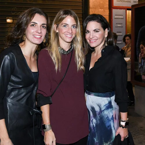 Χρυσή Βαρδινογιάννη | Στο πλευρό του Κωνσταντίνου Μαρκουλάκη στην πρεμιέρα του (pics)