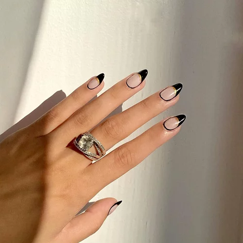 25 μανικιούρ που αξίζει να δοκιμάσεις φέτος το χειμώνα