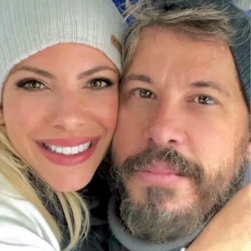 Αντελίνα Βαρθακούρη | Η απάντησή της σε όσους θεωρούν στημένους τους καβγάδες της με τον σύζυγό της