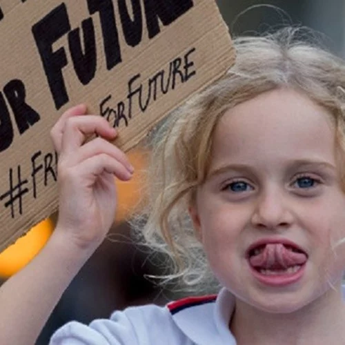 Η κλιματική αλλαγή απειλεί την παιδική υγεία