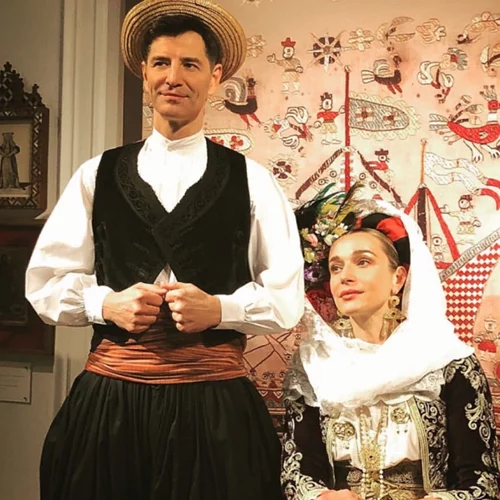 «Costume with faces» στο Μουσείο Μπενάκη | Ποιοι έδωσαν το «παρών» (pics)