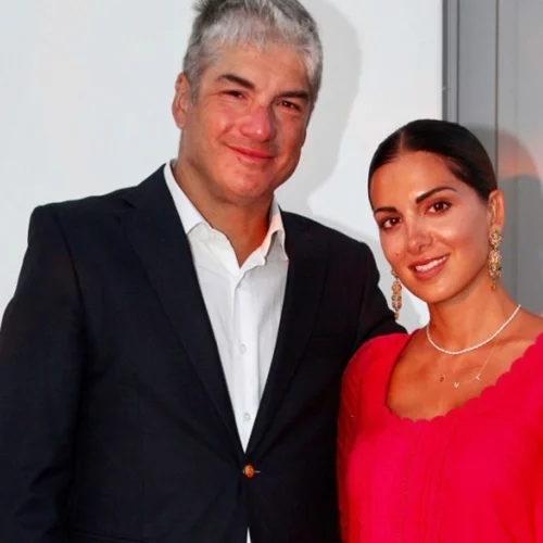 Σταματίνα Τσιμτσιλή | Μόλις φόρεσε το τέλειο Zara φόρεμα για τις γιορτές