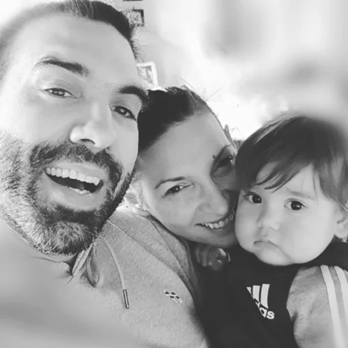 Φανή Χαλκιά - Λούης Καραμάνος | Περιμένουν το δεύτερό τους παιδί