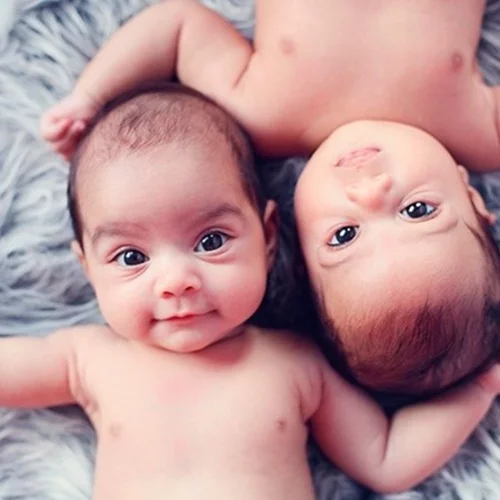 «Συγχαρητήρια, θα αποκτήσετε δίδυμα» – και τώρα τι κάνουμε;