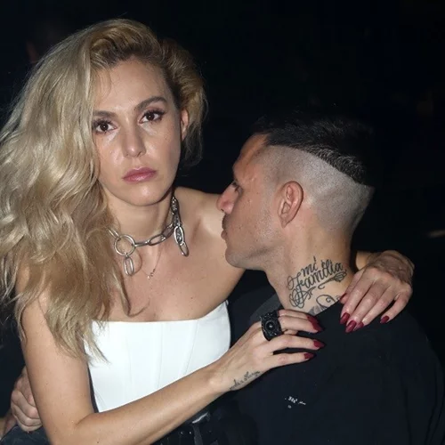 Τάμτα | Δες τι φόρεσε σε βραδινή έξοδο με τον Πάρι Κασιδόκωστα