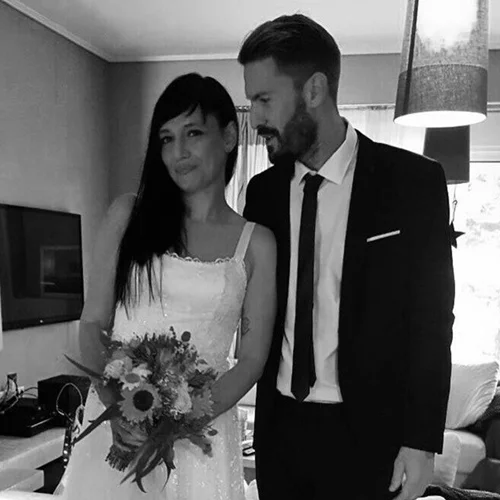 Αθηναΐς Νέγκα | Φωτογραφίες από το μίνιμαλ σπίτι που μένει με το σύζυγό της